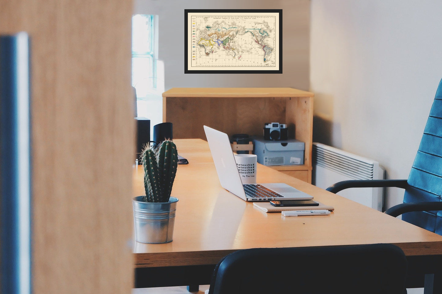 Historic Map - Globe People Distribution - Vincent - Vintage Wall Art